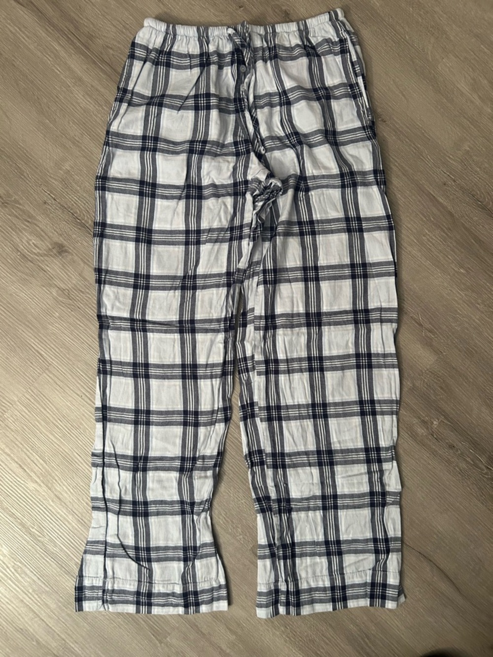 Wild Fable Plaid Lounge Pants in White and Navy